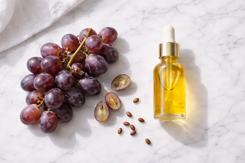 grape-seed-extract-resveratrol-skin-health-benefits